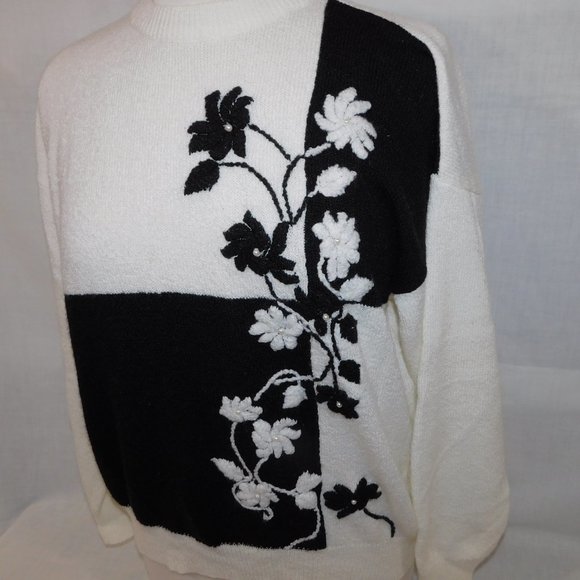 Vintage 90s Perspective Womens L Black White Embroidered Floral Sweater - Picture 2 of 13